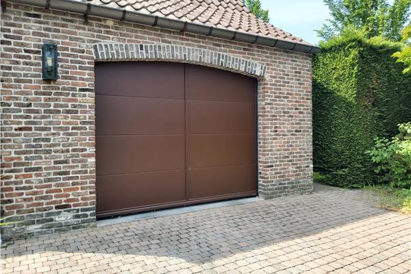Retro garagedeur RAL 8016