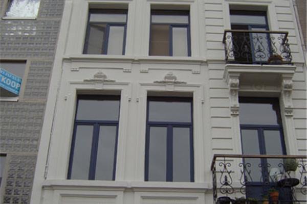 Houten kozijnen - Van Den Bergh