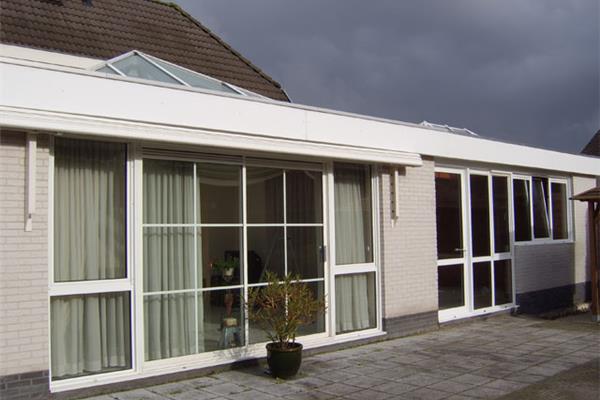 Aanbouw - Van Den Bergh