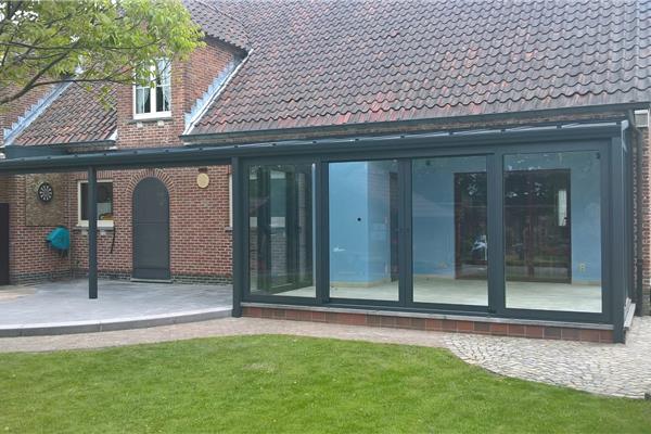 renovatie serre met overkapping